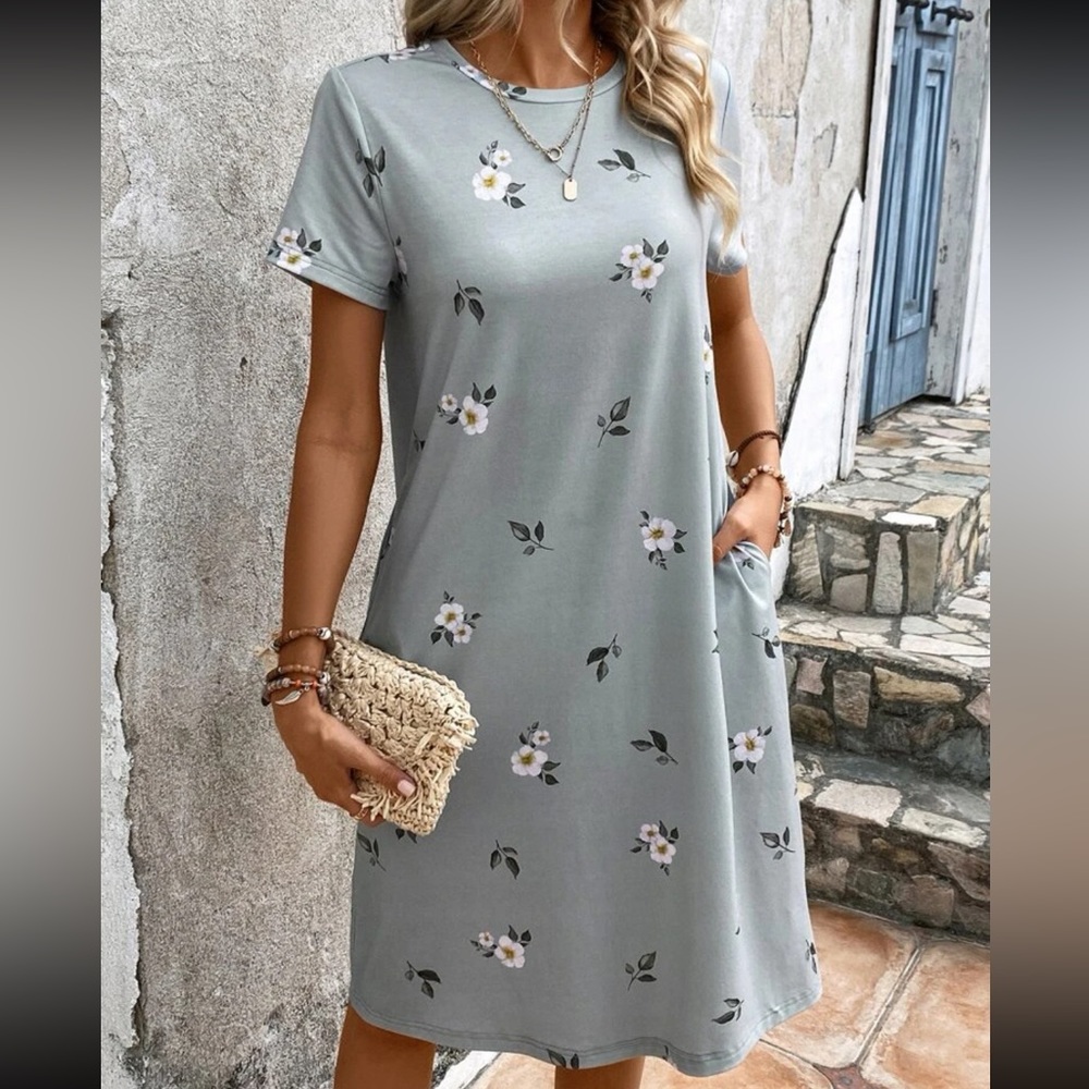 Tee Dress with pockets